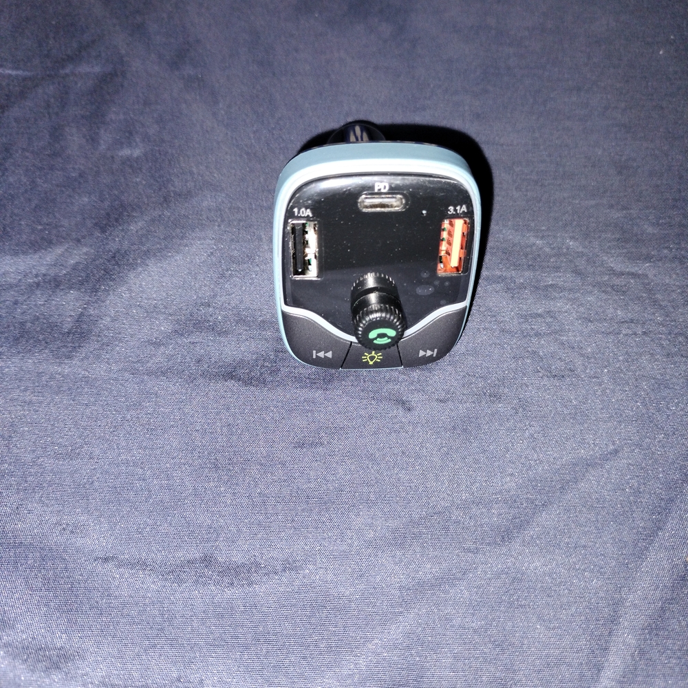 Bluetooth Car Charger with Dual USB Ports